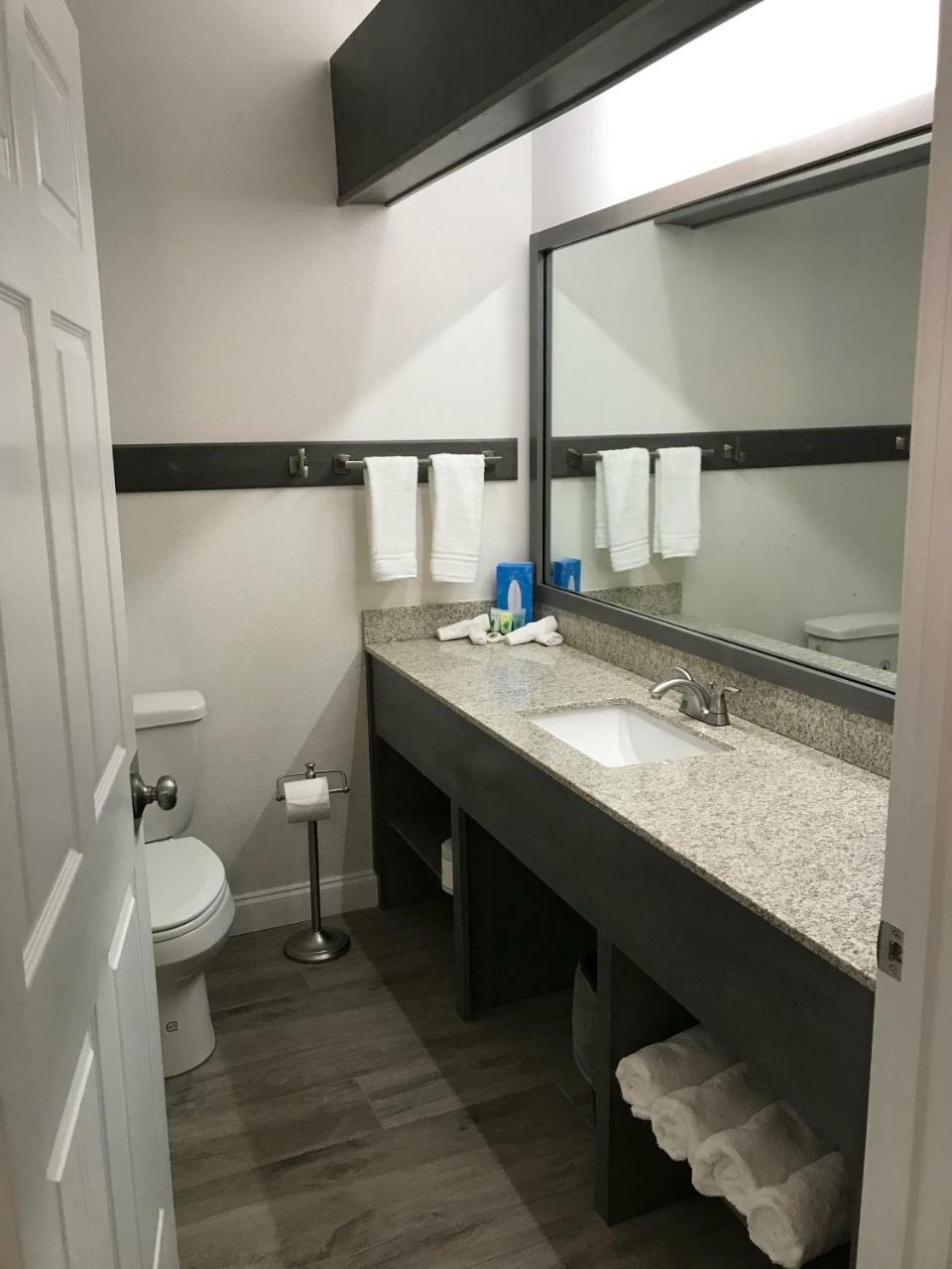 Hotel Hotel Pensacola 3*