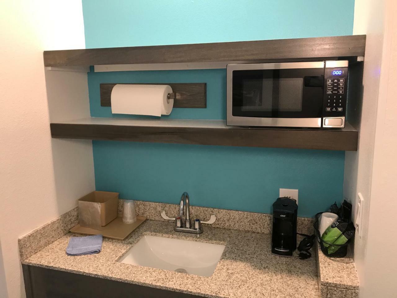 Hotel Pensacola 3*