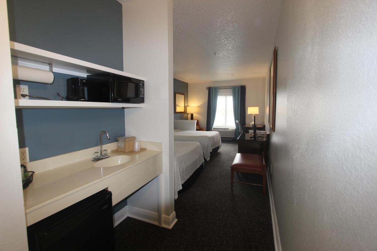 Hotel Pensacola Hotel 3*